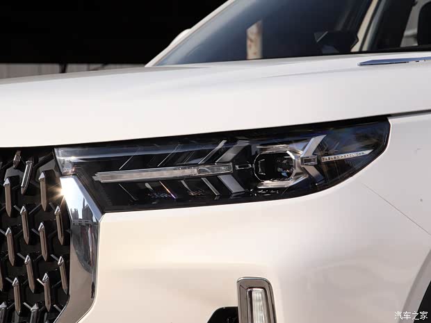 一汽奔腾 奔腾T99 2019款 低配版