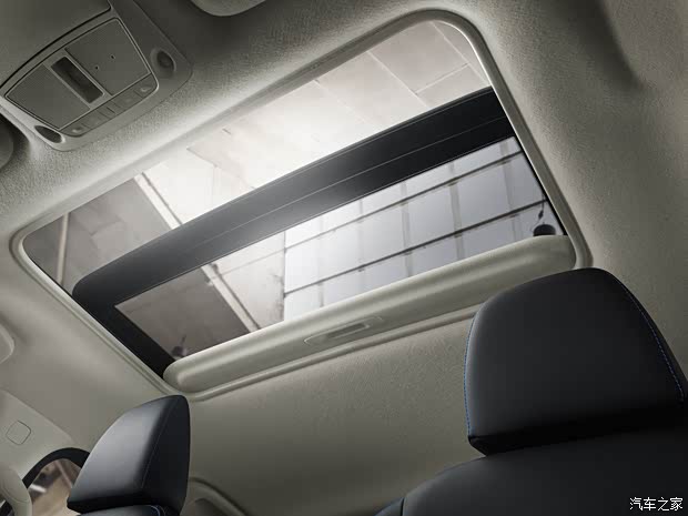 日產(chǎn)(進(jìn)口) 納瓦拉(海外) 2020款 N-Guard 日產(chǎn)(進(jìn)口) 納瓦拉(海外) 2020款 N-Guard