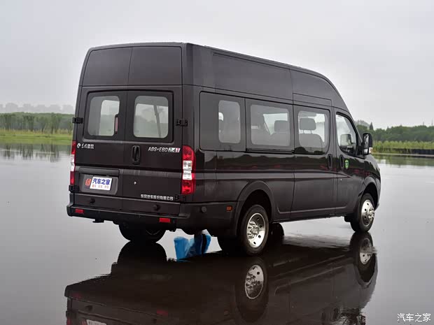 東風(fēng)汽車 御風(fēng) 2021款 2.4T V9后驅(qū)物流車極限車國VI YCY24140-60