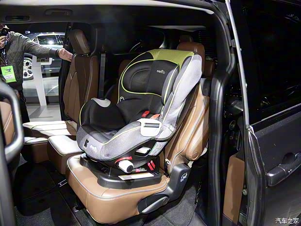 克萊斯勒(進口) Pacifica 2016款 基本型 克萊斯勒(進口) Pacifica 2016款 基本型