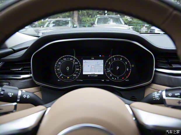 奇瑞捷豹路虎 捷豹XFL 2023款 XFL 2.0T P250 兩驅尊享豪華版