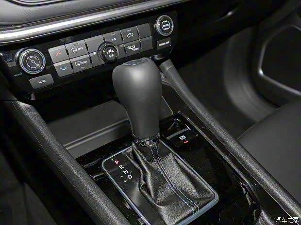 广汽菲克Jeep 指南者 2021款 自动领先版