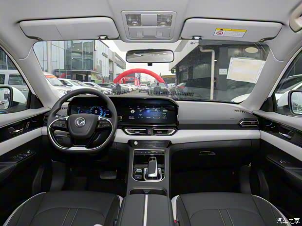 东风乘用车 东风风神E70 2021款 500 超悦版 东风乘用车 东风风神E70 2021款 500 超悦版