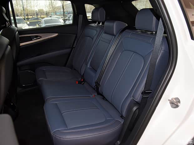 长安林肯 航海家 2021款 2.7T 四驱尊耀版