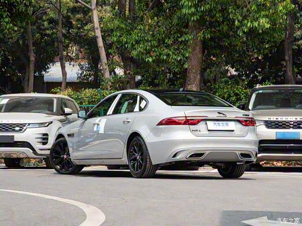 奇瑞捷豹路虎 捷豹XFL 2023款 XFL 2.0T P250 兩驅(qū)尊享豪華版