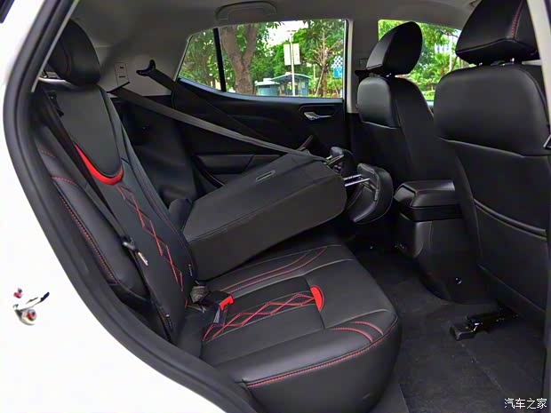 東南汽車 東南DX3 2018款 1.5T CVT旗艦型