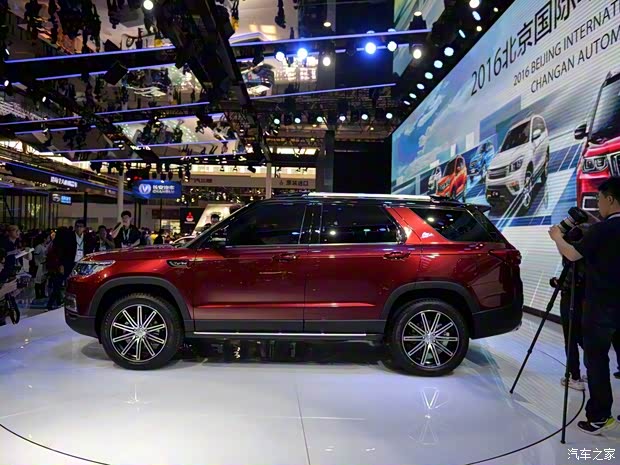 長(zhǎng)安汽車 長(zhǎng)安CS95 2016款 基本型 長(zhǎng)安汽車 長(zhǎng)安CS95 2016款 基本型