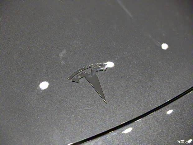 特斯拉中国 Model Y 2021款 长续航全轮驱动版 特斯拉中国 Model Y 2021款 长续航全轮驱动版