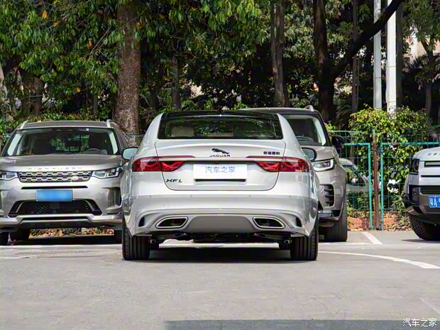 奇瑞捷豹路虎 捷豹XFL 2023款 XFL 2.0T P250 兩驅(qū)尊享豪華版