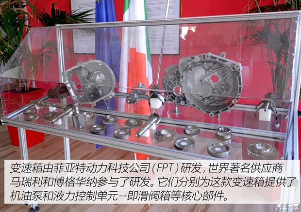 Jeep(进口) 自由侠 2015款 基本型 Jeep(进口) 自由侠 2015款 基本型