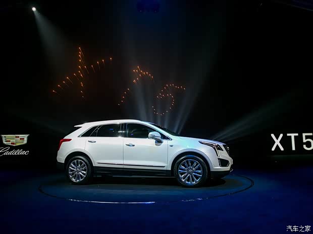 上汽通用凯迪拉克 凯迪拉克XT5 2016款 28T 四驱铂金版