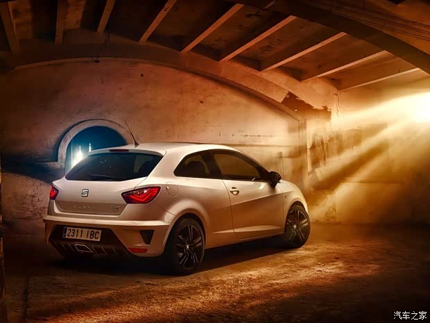 西雅特 伊比颯Ibiza 2016款 Cupra