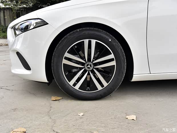 奔馳(進口) 奔馳A級(進口) 2021款 A 180