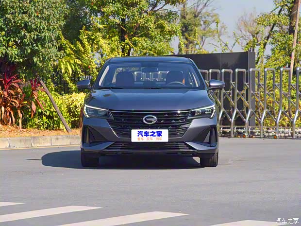 廣汽乘用車 傳祺GA4 2021款 235T 自動(dòng)尊貴版