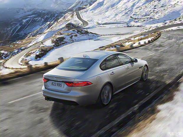 捷豹 捷豹XF 2016款 XF 四驅(qū)基本型