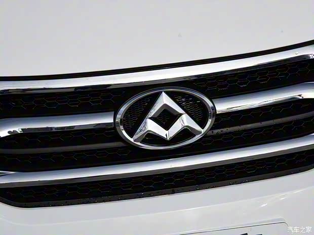 上汽大通 上汽大通G10 2016款 2.0T 自动豪华版