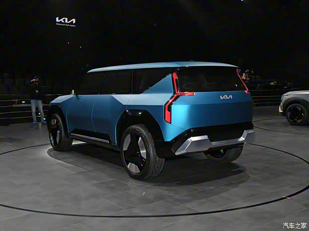 起亚(进口) 起亚EV9 2023款 基本型 起亚(进口) 起亚EV9 2023款 基本型