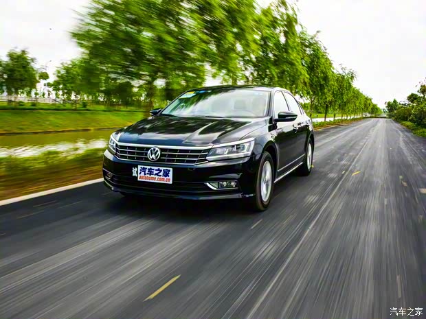 上汽大众 帕萨特 2016款 280TSI DSG尊荣版 上汽大众 帕萨特 2016款 280TSI DSG尊荣版