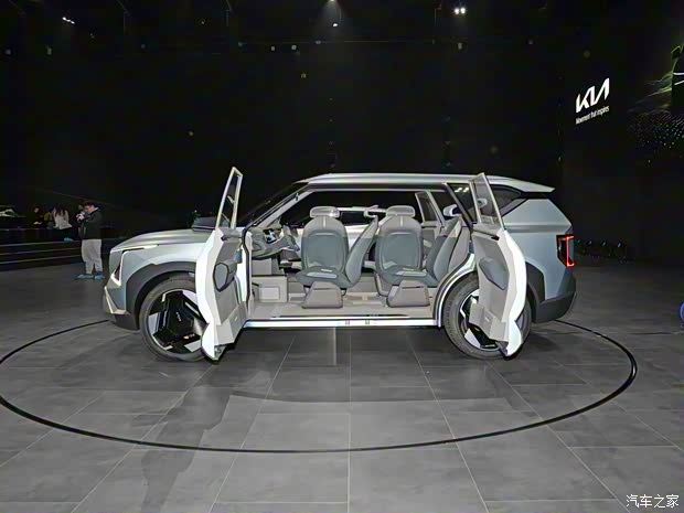 起亞(進口) 起亞EV5 2023款 基本型