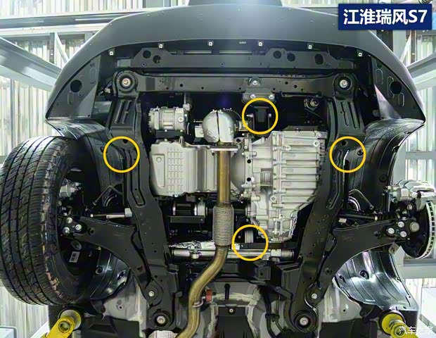 江淮汽车 瑞风S7 2017款 2.0T 自动旗舰型 江淮汽车 瑞风S7 2017款 2.0T 自动旗舰型