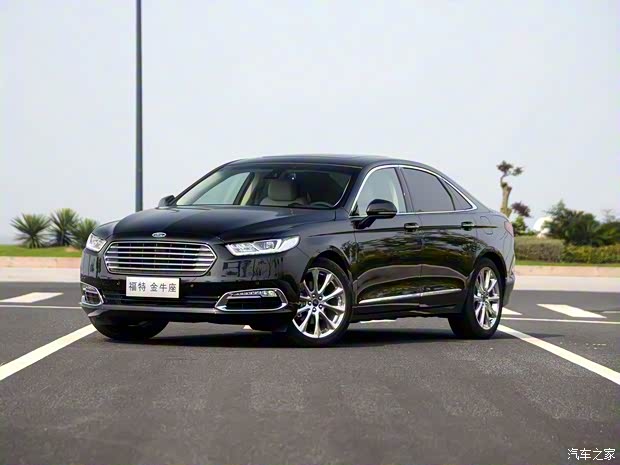 长安福特 金牛座 2015款 EcoBoost 325 V6旗舰型 长安福特 金牛座 2015款 EcoBoost 325 V6旗舰型