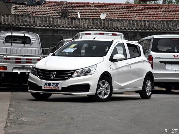 上汽通用五菱 宝骏310 2017款 1.5L 手动舒适型