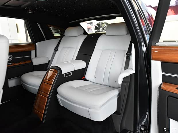 勞斯萊斯 幻影 2016款 6.7L 都會典藏版