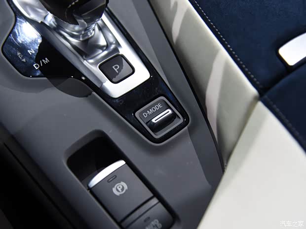 英菲尼迪(进口) 英菲尼迪QX50(进口) 2018款 基本型