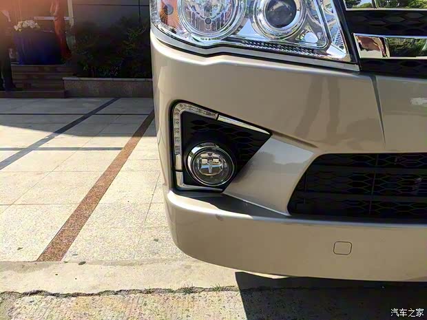 蘇州金龍 海格H6C 2016款 2.8T柴油版SC28R143Q4 蘇州金龍 海格H6C 2016款 2.8T柴油版SC28R143Q4