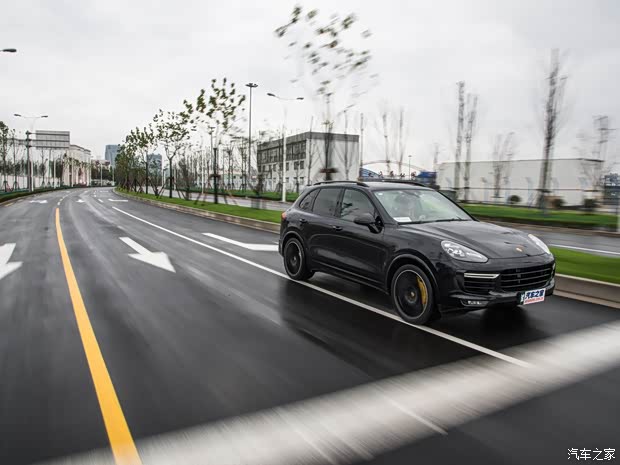 保时捷 卡宴 2015款 Cayenne Turbo S 4.8T