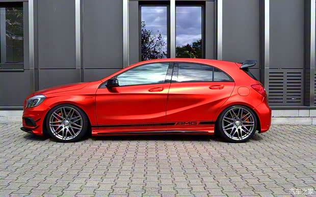 梅赛德斯-AMG 奔驰A级AMG 2014款 A 45 AMG 4MATIC 梅赛德斯-AMG 奔驰A级AMG 2014款 A 45 AMG 4MATIC