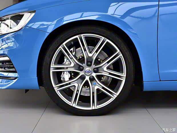 沃爾沃(進(jìn)口) 沃爾沃V60 2017款 2.0T Polestar