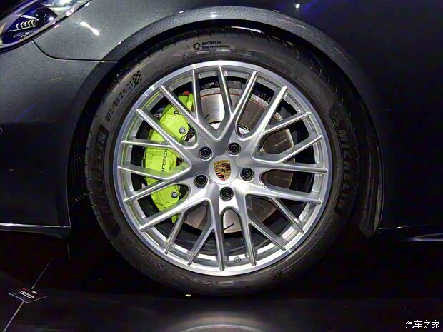 保時捷 Panamera 2017款 Panamera 4 E-Hybrid 行政加長版 2.9T