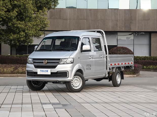 鑫源汽车 金杯金卡S2 2023款 1.6L 手动双排2.51米货厢后单轮舒适型SWJ16