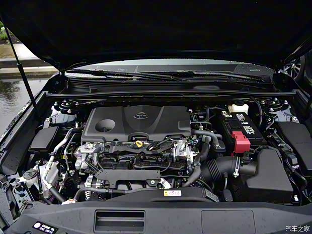 丰田(进口) 凯美瑞(海外) 2018款 XLE 丰田(进口) 凯美瑞(海外) 2018款 XLE