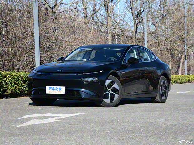 小鹏汽车 小鹏汽车P7 2021款 后驱标准续航智享版