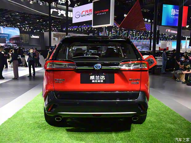 广汽丰田 威兰达新能源 2021款 2.5L 四驱高性能版 广汽丰田 威兰达新能源 2021款 2.5L 四驱高性能版