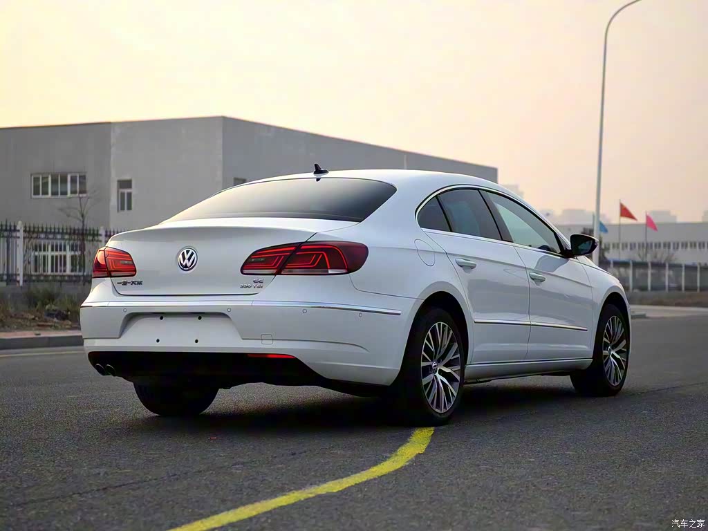 一汽-大众CC 2018款 2.0TSI 豪华型