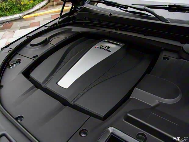 众泰汽车 众泰T700 2017款 1.8T 双离合尊贵型贺岁版