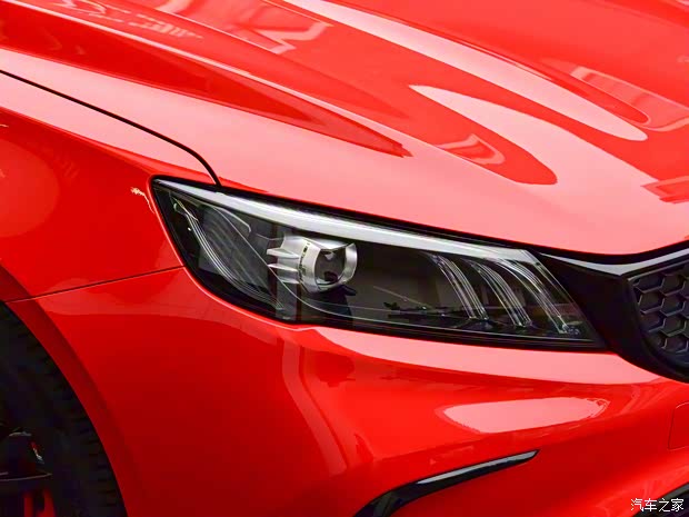 吉利汽车 缤瑞 2021款 1.4T CVT F-TYPE旗舰版