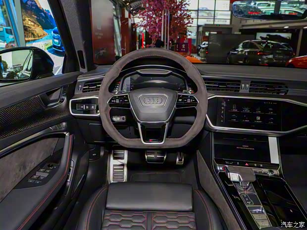 Audi Sport 奧迪RS 6 2021款 RS 6 4.0T Avant 尊享版