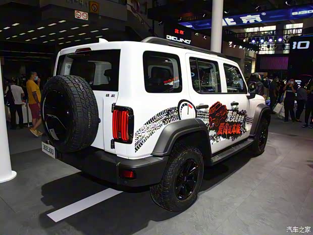 长城汽车 坦克300 2021款 越野版 2.0T 征服者