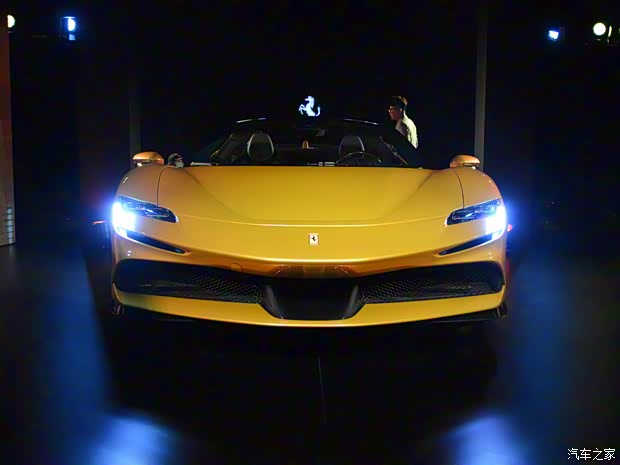 法拉利 SF90 2021款 3.9T V8 Spider