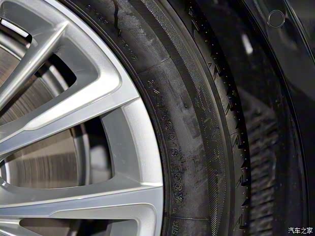 寶馬(進(jìn)口) 寶馬7系新能源 2018款 740Le xDrive