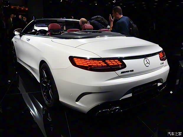 梅赛德斯-AMG 奔驰S级AMG 2018款 AMG S 63 4MATIC Cabriolet