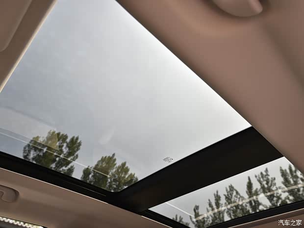 广汽菲克Jeep 自由侠 2016款 1.4T Limited 自动智能版