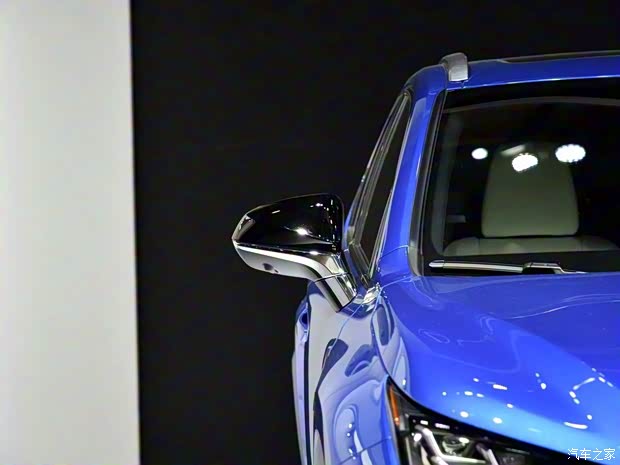 雷克萨斯 雷克萨斯NX 2017款 300 F SPORT