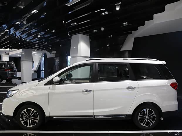 比速汽车 比速M3 2016款 基本型 比速汽车 比速M3 2016款 基本型