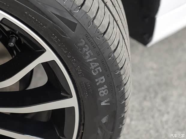 比亚迪 秦PLUS 2021款 DM 基本型