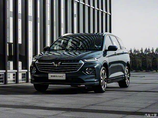 上汽通用五菱 五菱凱捷 2020款 1.5T 自動旗艦型頭等艙